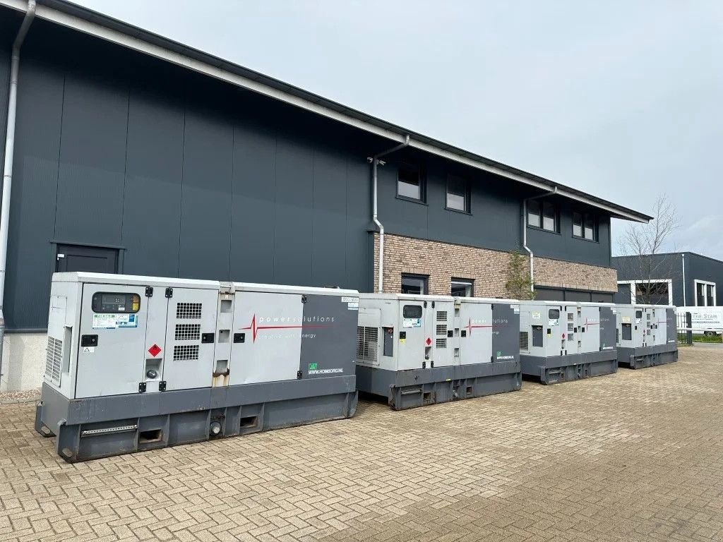 Notstromaggregat Türe ait Atlas Copco QAS 200 Volvo Leroy Somer 220 kVA Silent Rental generatorset, Gebrauchtmaschine içinde VEEN (resim 2)