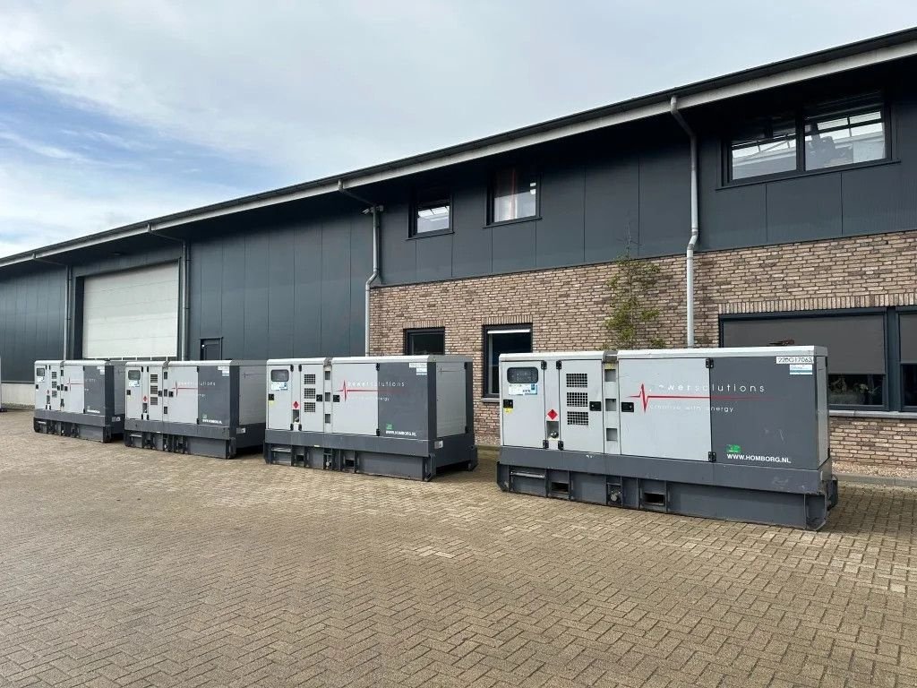 Notstromaggregat des Typs Atlas Copco QAS 250 Volvo Leroy Somer 275 kVA Silent Rental generatorset, Gebrauchtmaschine in VEEN (Bild 9)