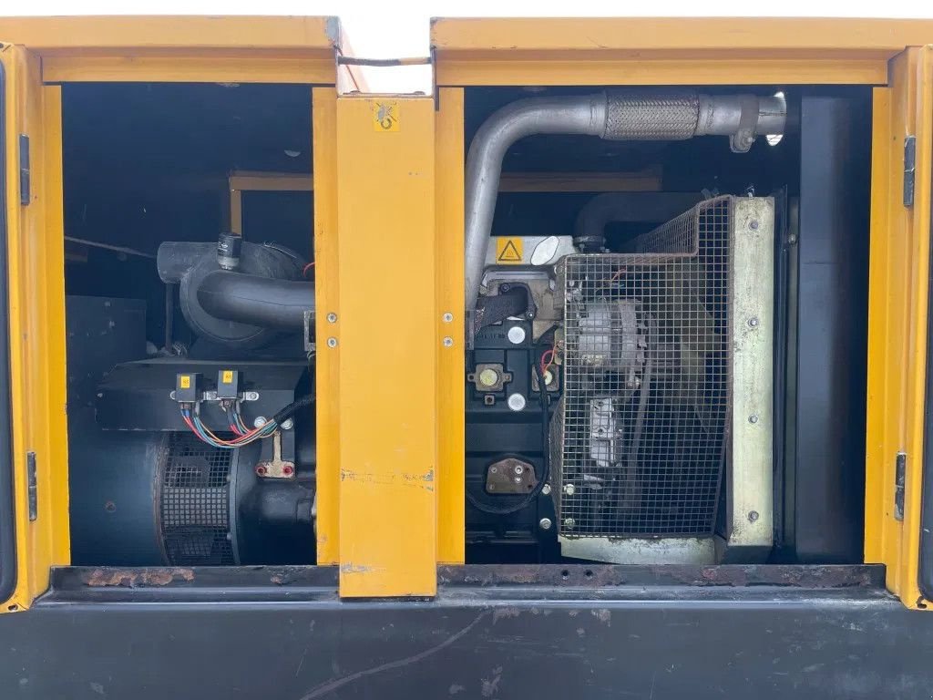 Notstromaggregat za tip Atlas Copco QAS 48 -Perkins 50 KVA silent, Gebrauchtmaschine u VEEN (Slika 2)