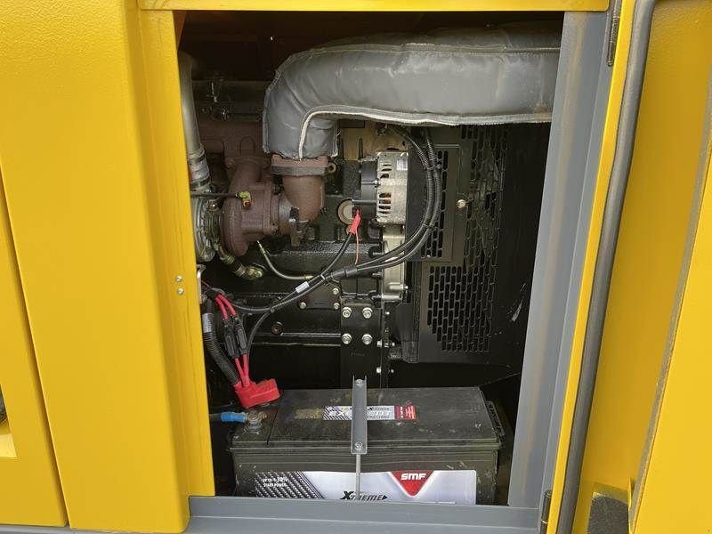 Notstromaggregat des Typs Atlas Copco QAS 60, Gebrauchtmaschine in Waregem (Bild 7)