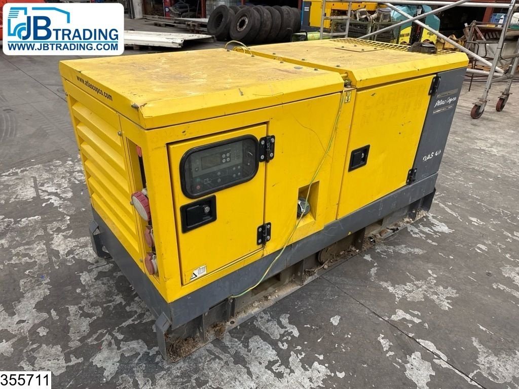 Notstromaggregat typu Atlas Copco QAS40 10.057 h, 33 KVA, 32 kW, Gebrauchtmaschine v Ede (Obrázek 1)