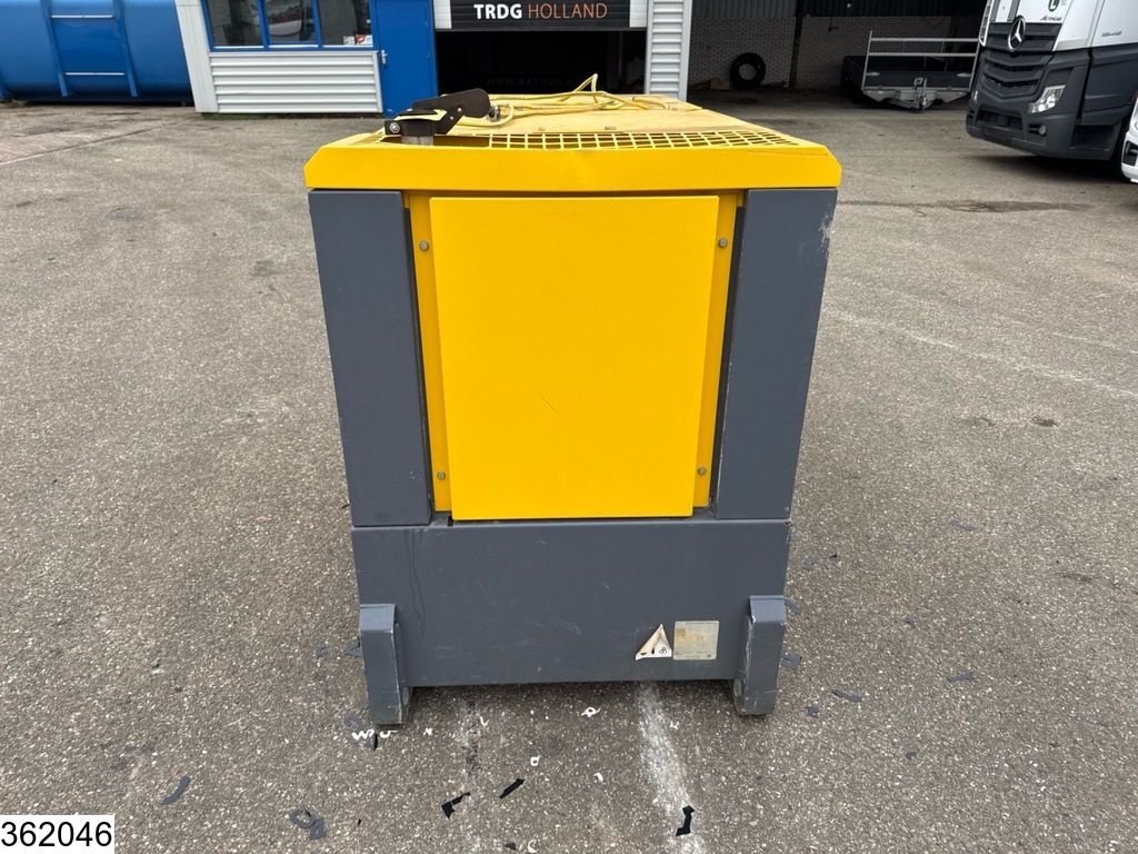 Notstromaggregat del tipo Atlas Copco QAS40 5.573 h, 38 KW, MAX 40 KVA, Gebrauchtmaschine en Ede (Imagen 3)