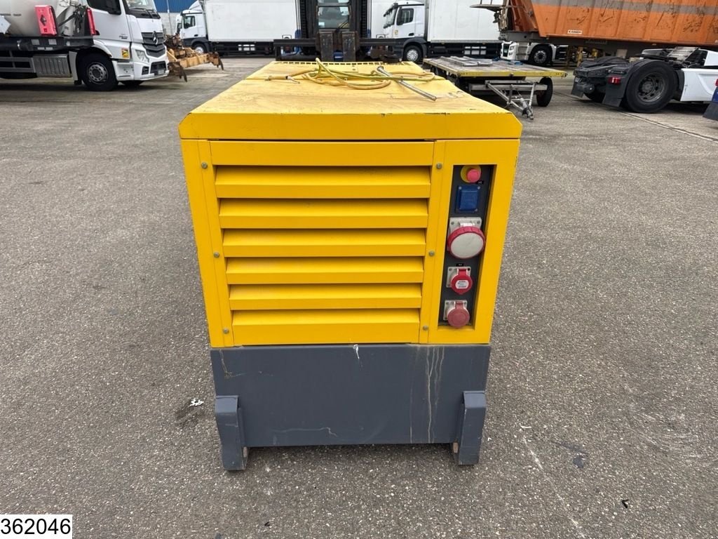 Notstromaggregat del tipo Atlas Copco QAS40 5.573 h, 38 KW, MAX 40 KVA, Gebrauchtmaschine en Ede (Imagen 9)