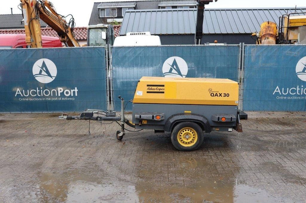 Notstromaggregat del tipo Atlas Copco QAX 30, Gebrauchtmaschine en Antwerpen (Imagen 2)