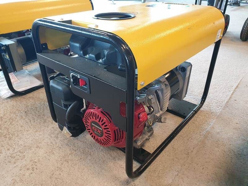 Notstromaggregat του τύπου Atlas Copco QEP 5 AD, Gebrauchtmaschine σε Waregem (Φωτογραφία 2)