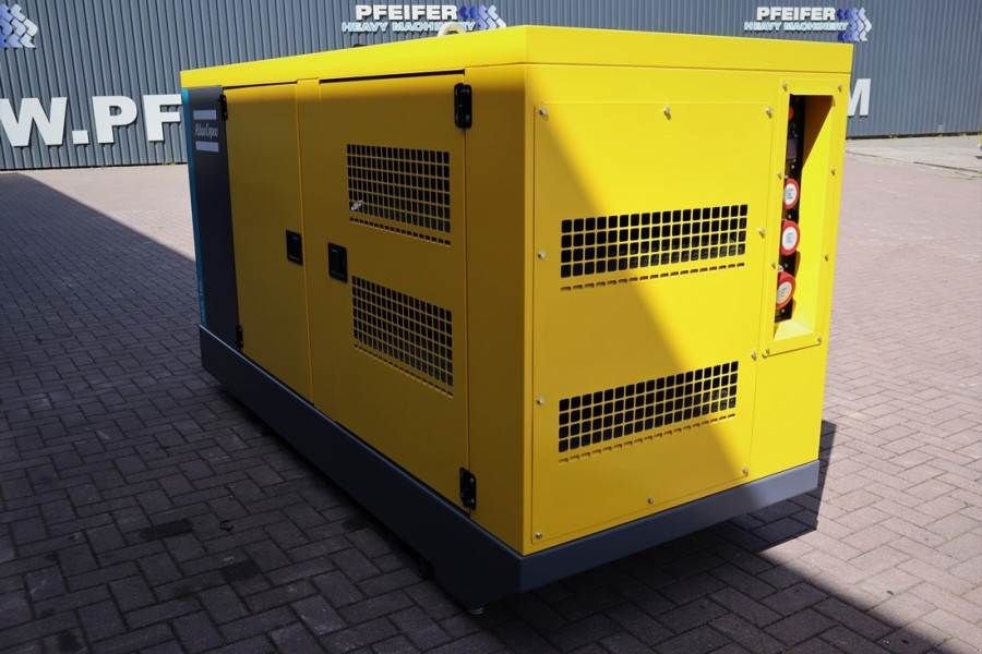 Notstromaggregat van het type Atlas Copco QES 105 JD S3A ESF Valid inspection, *Guarantee! D, Gebrauchtmaschine in Groenlo (Foto 3)