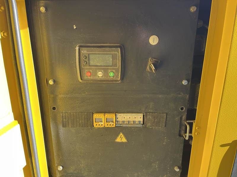 Notstromaggregat типа Atlas Copco QES 40, Gebrauchtmaschine в Waregem (Фотография 7)