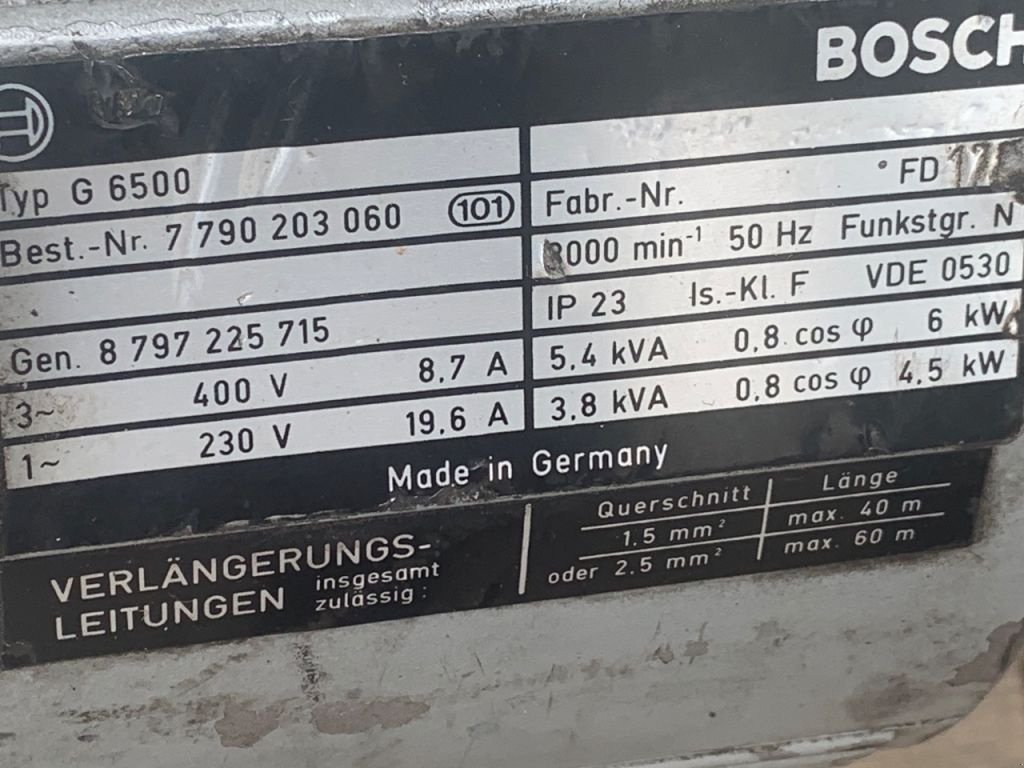 Notstromaggregat van het type Bosch gebruikte generator met krachstroom en 230v 6KW g6500, Gebrauchtmaschine in Ameide (Foto 11)