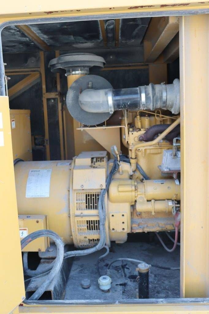 Notstromaggregat del tipo Caterpillar 250F, Gebrauchtmaschine en Antwerpen (Imagen 11)