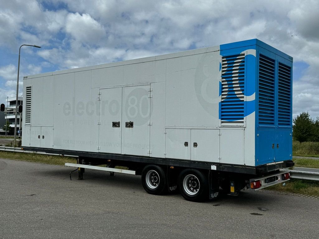 Notstromaggregat typu Caterpillar 700 635kVA silent generator on trailer, Gebrauchtmaschine w Velddriel (Zdjęcie 3)