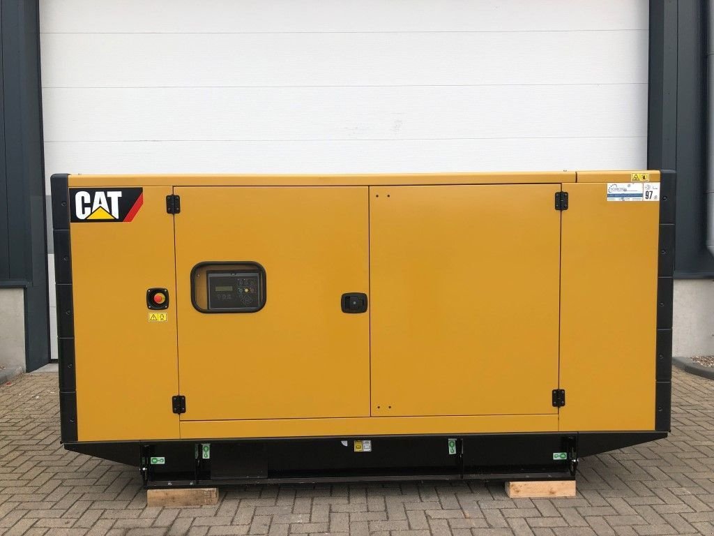 Notstromaggregat του τύπου Caterpillar C 7.1 220 kVA Supersilent C 7.1 220 kVA Supersilent Generatorset, Neumaschine σε VEEN (Φωτογραφία 4)