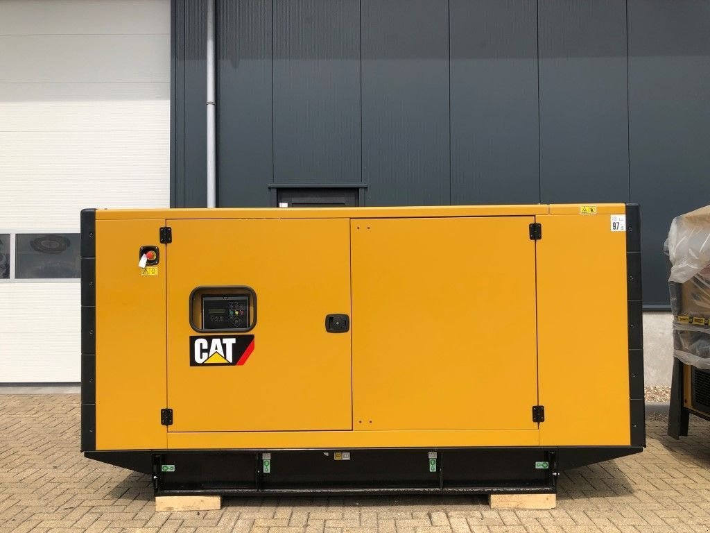 Notstromaggregat του τύπου Caterpillar C7.1 150 kVA Supersilent generatorset, Neumaschine σε VEEN (Φωτογραφία 1)