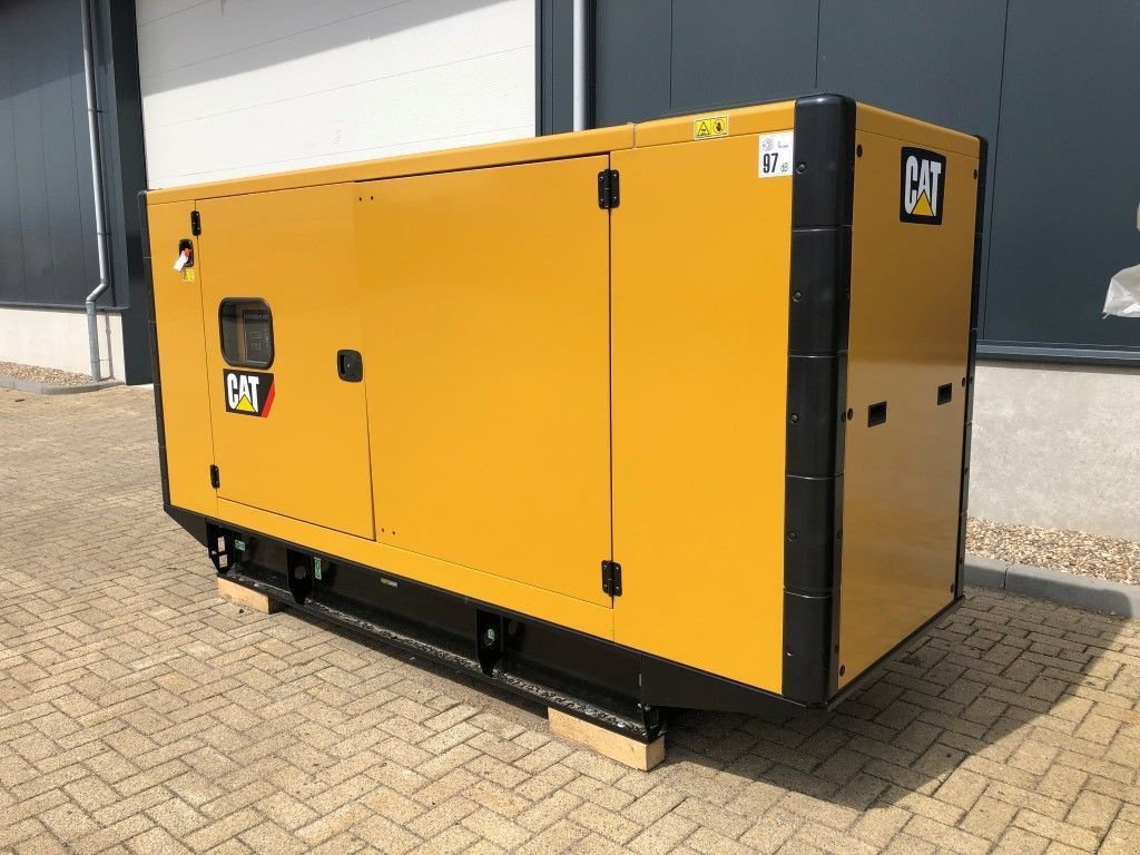 Notstromaggregat del tipo Caterpillar C7.1 150 kVA Supersilent generatorset, Neumaschine In VEEN (Immagine 8)