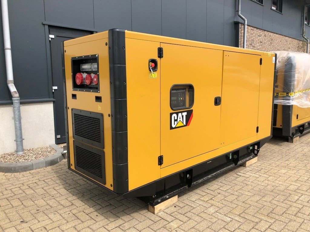 Notstromaggregat του τύπου Caterpillar C7.1 150 kVA Supersilent generatorset, Neumaschine σε VEEN (Φωτογραφία 2)