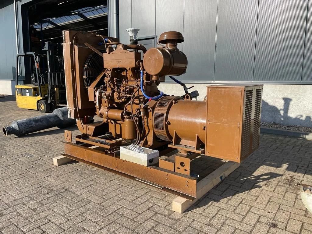 Notstromaggregat du type Cummins 140 kVA Leroy Somer generatorset, Gebrauchtmaschine en VEEN (Photo 2)