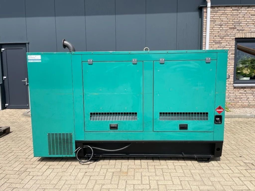 Notstromaggregat typu Cummins 6 CTA8.3-G2 Stamford 200 kVA silent genertatorset, Gebrauchtmaschine v VEEN (Obrázok 1)