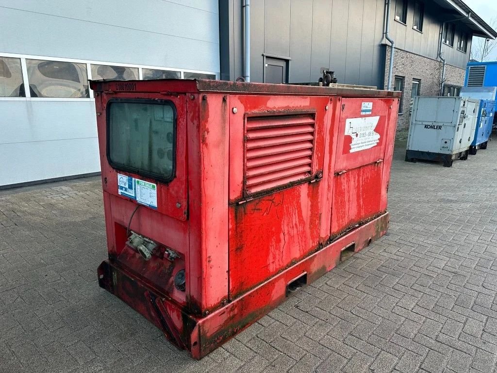 Notstromaggregat du type Cummins 6BT5.9 Bredenoord Stamford 100 kVA Silent generatorset, Gebrauchtmaschine en VEEN (Photo 1)