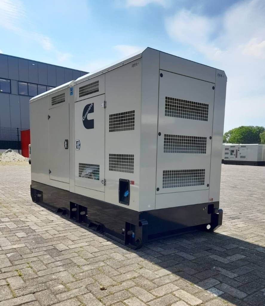 Notstromaggregat des Typs Cummins 6CTA8.3-G1 - 200 kVA Generator - DPX-19839, Neumaschine in Oudenbosch (Bild 3)