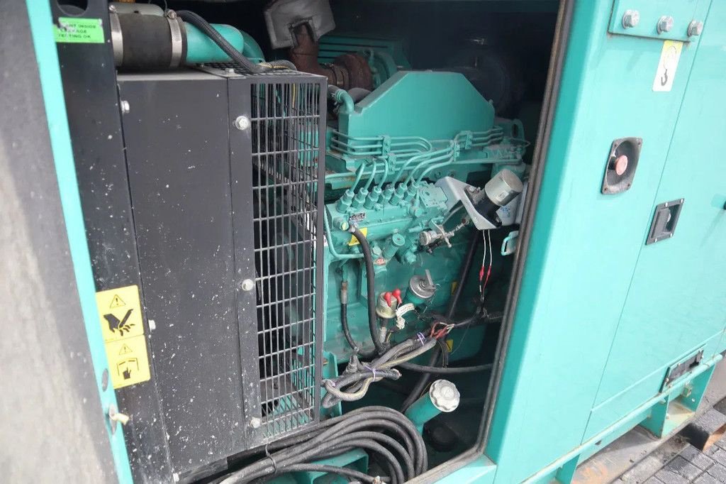 Notstromaggregat del tipo Cummins C110D5 110 KVA 230/400V, Gebrauchtmaschine en Marknesse (Imagen 7)