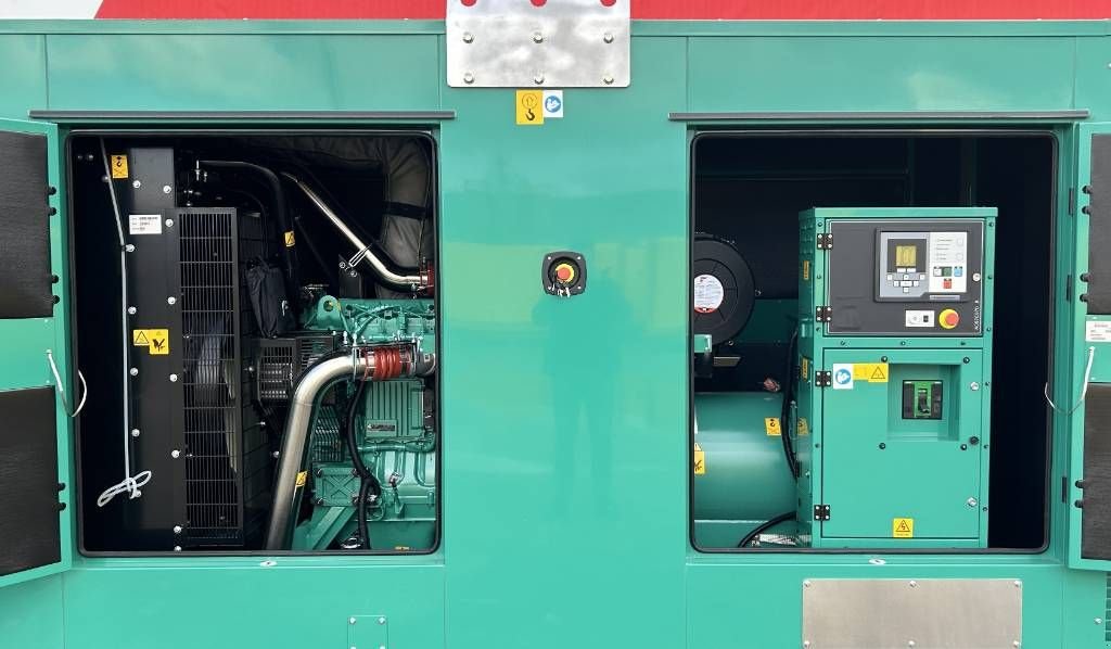 Notstromaggregat van het type Cummins C350D5 - 350 kVA Generator - DPX-18517, Neumaschine in Oudenbosch (Foto 4)