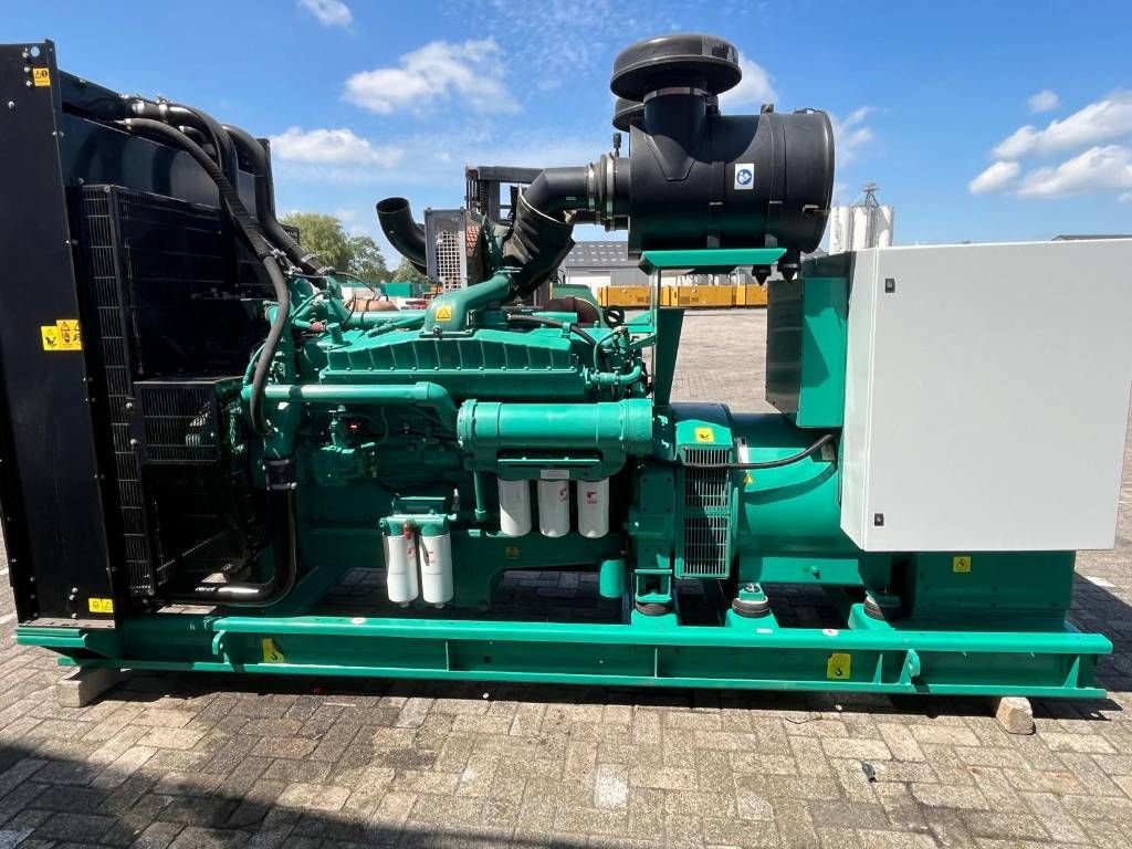 Notstromaggregat del tipo Cummins C600D6 - 754 kVA Open Generator - DPX-12598, Gebrauchtmaschine In Oudenbosch (Immagine 5)