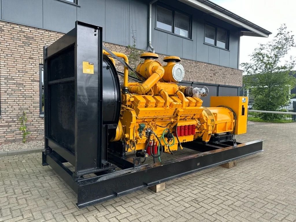 Notstromaggregat du type Cummins KTA 50 G1 SDMO Leroy Somer 1125 kVA generatorset ex emergency 58, Gebrauchtmaschine en VEEN (Photo 10)