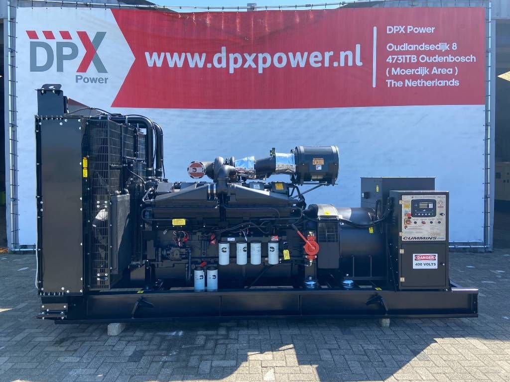 Notstromaggregat del tipo Cummins KTA38-G5 - 1.100 kVA Generator - DPX-18814, Neumaschine en Oudenbosch (Imagen 1)