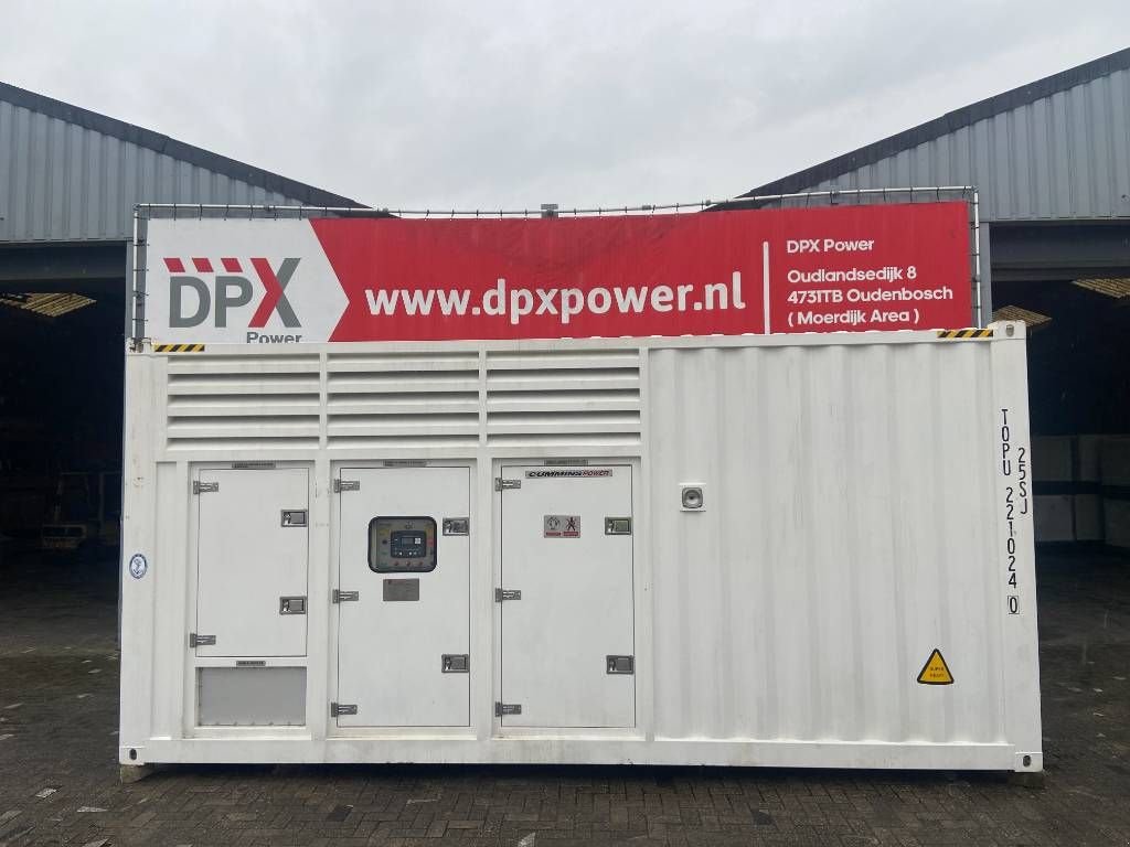 Notstromaggregat des Typs Cummins KTA38-G5 - 1100 kVA Generator - DPX-18815, Neumaschine in Oudenbosch (Bild 1)