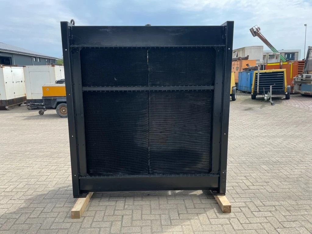 Notstromaggregat typu Cummins KTA50 Bearward Radiateur Radiator Cooler tot 1500 kVA, Gebrauchtmaschine v VEEN (Obrázok 4)