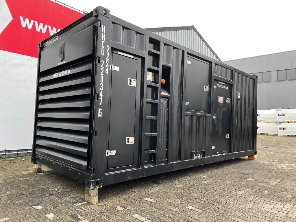 Notstromaggregat des Typs Cummins KTA50GS8 - 1.675 kVA Generator - DPX-18821, Neumaschine in Oudenbosch (Bild 2)