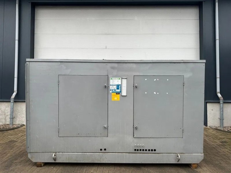 Notstromaggregat Türe ait Cummins NT 855 G4 Leroy Somer 230 kVA Silent generatorset ex Emergency 3, Gebrauchtmaschine içinde VEEN (resim 1)