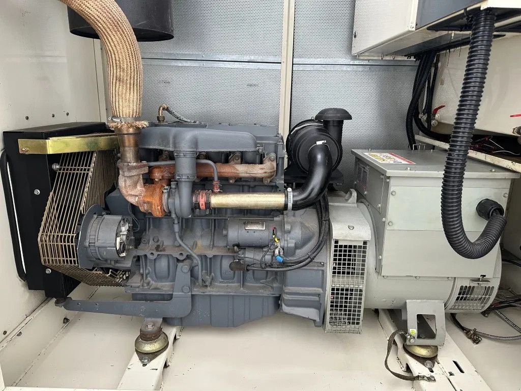 Notstromaggregat tipa Deutz BF4M 1011 F Leroy Somer 30 kVA Silent Noodstroom generatorset Ex, Gebrauchtmaschine u VEEN (Slika 5)