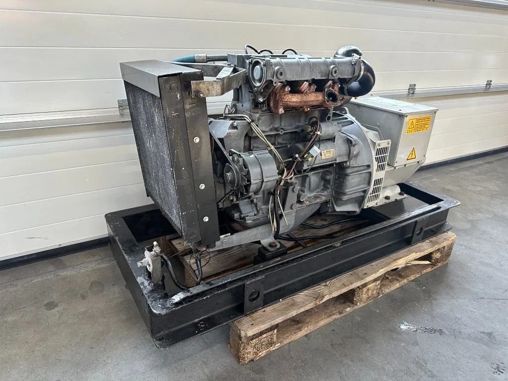 Notstromaggregat του τύπου Deutz F3M 1011 F Stamford 20 kVA generatorset, Gebrauchtmaschine σε VEEN (Φωτογραφία 9)