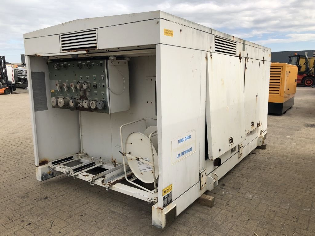 Notstromaggregat del tipo Deutz Leroy Somer F8L413F 100 kVA Supersilent generatorset, Gebrauchtmaschine In VEEN (Immagine 4)