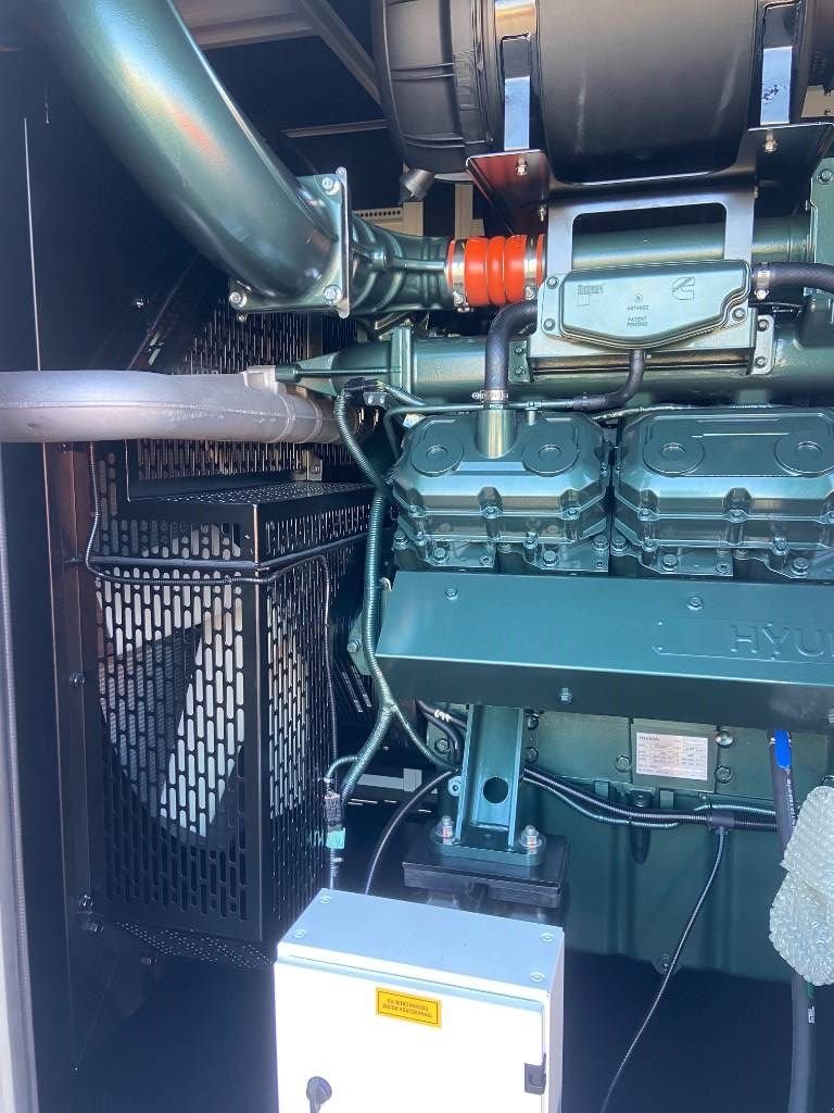 Notstromaggregat des Typs Doosan DP222CC - 1000 kVA Generator - DPX-21068, Neumaschine in Oudenbosch (Bild 8)