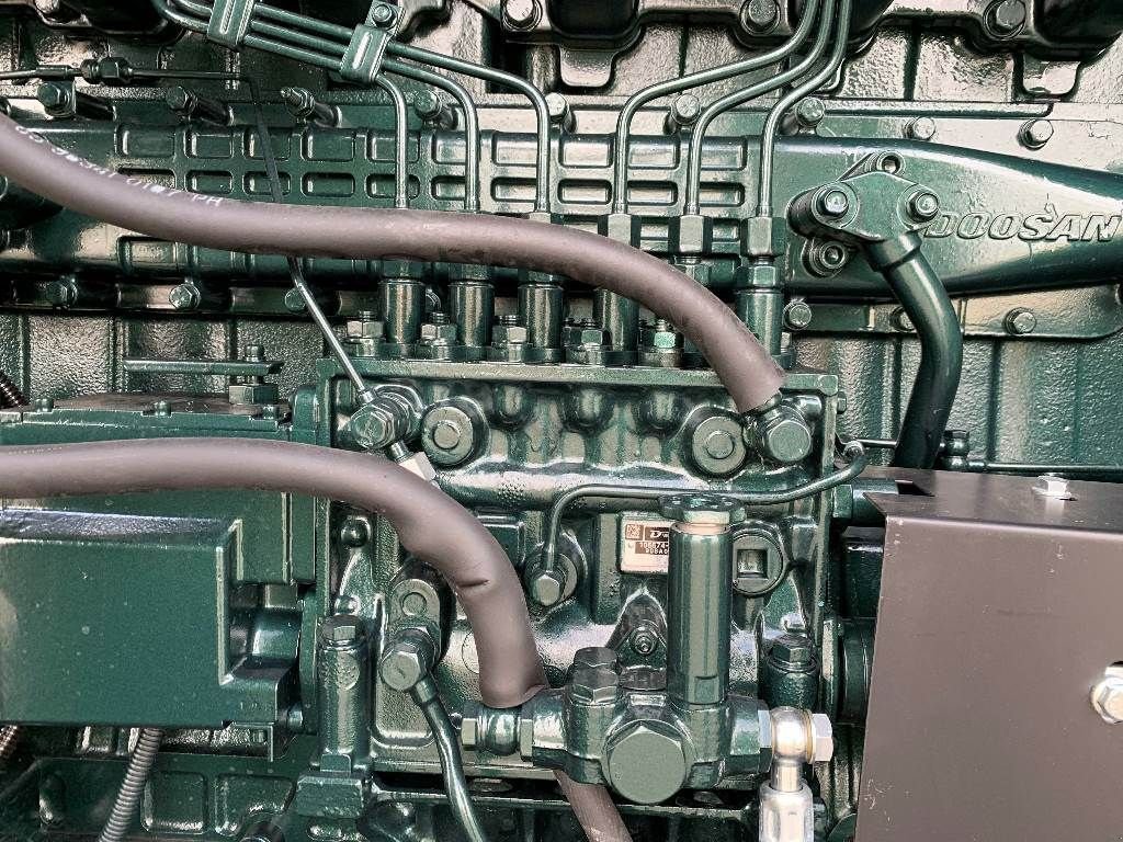 Notstromaggregat of the type Doosan engine P126TI - 275 kVA Generator - DPX-15551, Neumaschine in Oudenbosch (Picture 10)