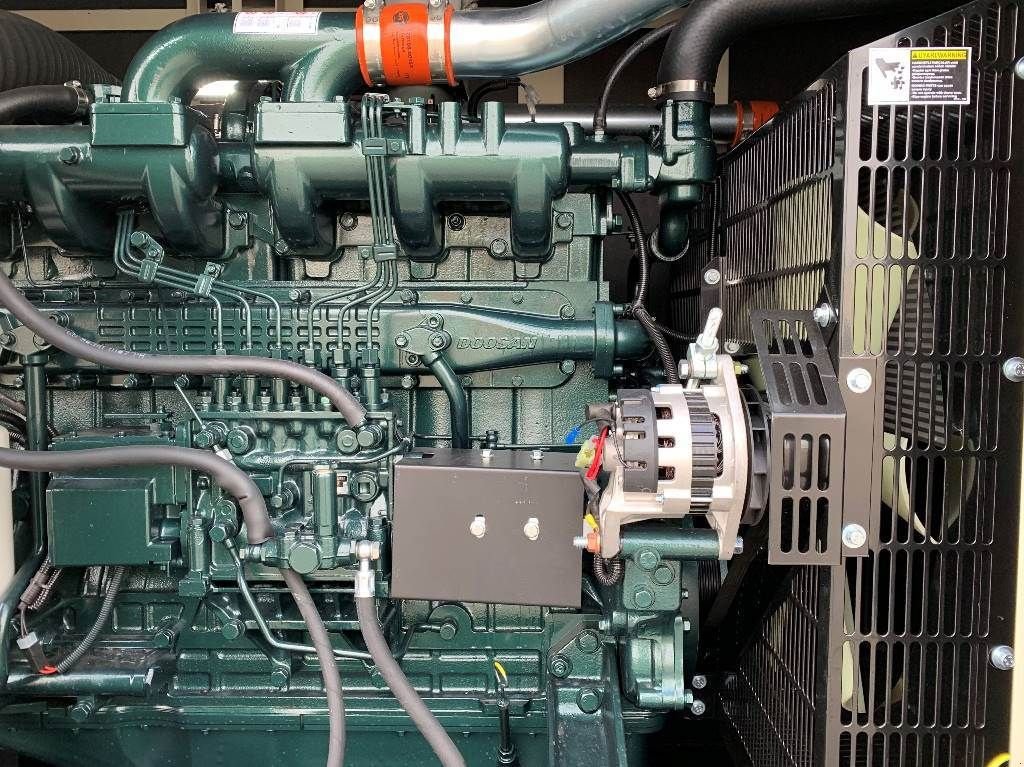 Notstromaggregat типа Doosan engine P126TI - 275 kVA Generator - DPX-15551, Neumaschine в Oudenbosch (Фотография 9)