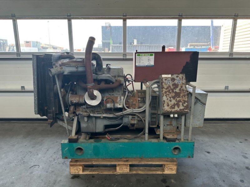 Notstromaggregat del tipo Ford 2712 E unelec 35 kVA generatorset, Gebrauchtmaschine en VEEN (Imagen 1)