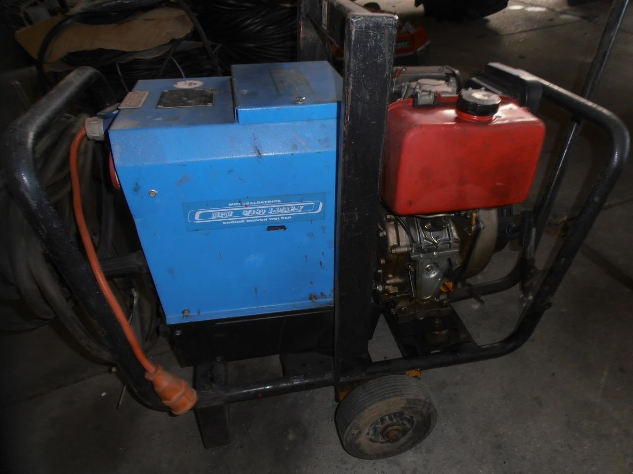 Notstromaggregat del tipo Genset 140 -5, Gebrauchtmaschine en Kerkdriel (Imagen 1)