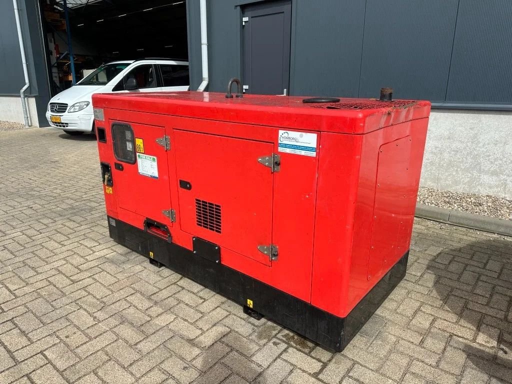 Notstromaggregat du type Himoinsa HFW 45 Iveco FPT Mecc Alte Spa 45 kVA Silent generatorset, Gebrauchtmaschine en VEEN (Photo 10)