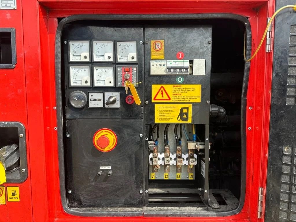 Notstromaggregat des Typs Himoinsa HFW 45 Iveco FPT Mecc Alte Spa 45 kVA Silent generatorset, Gebrauchtmaschine in VEEN (Bild 2)