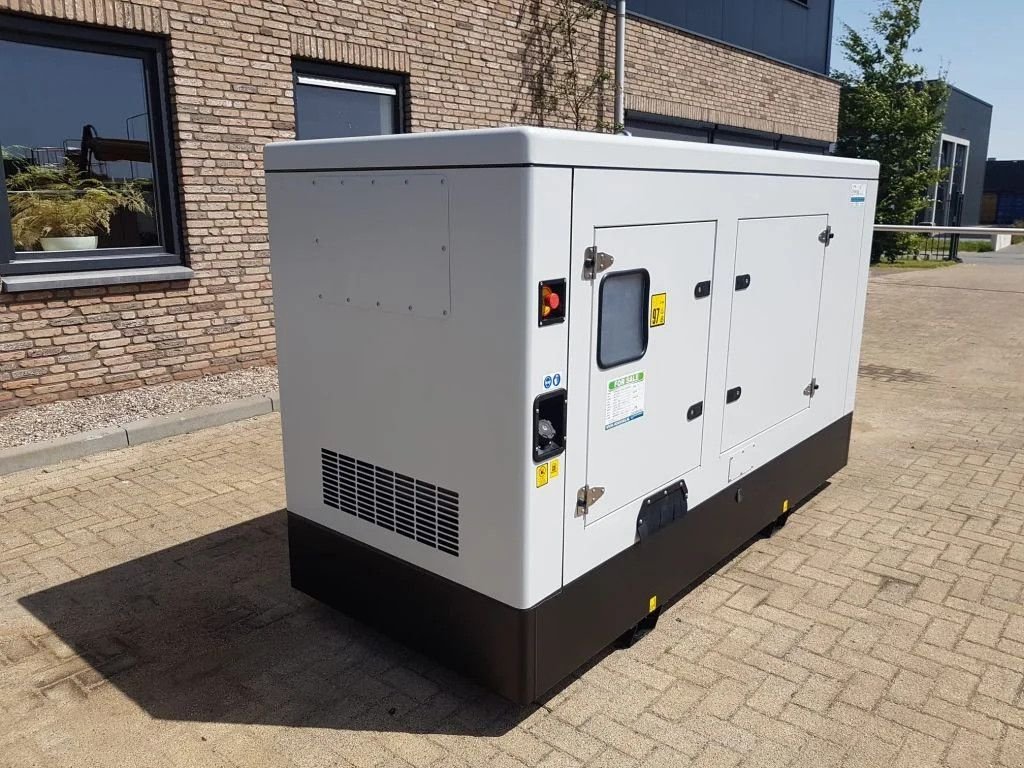 Notstromaggregat des Typs Himoinsa HFW60 Iveco Stamford 60 kVA Supersilent generatorset New !, Neumaschine in VEEN (Bild 4)