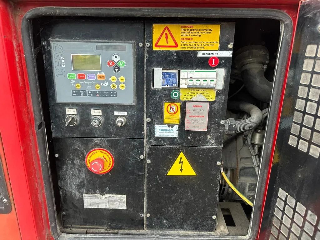 Notstromaggregat du type Himoinsa Yanmar Mecc Alte Spa 35 kVA Silent generatorset 91 Hours !, Gebrauchtmaschine en VEEN (Photo 2)