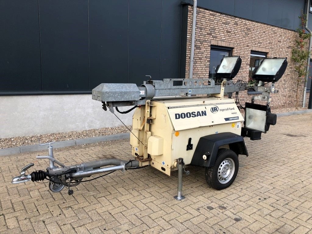 Notstromaggregat del tipo Ingersoll Rand Kubota LT6K 9 meter light tower generator, Gebrauchtmaschine en VEEN (Imagen 7)