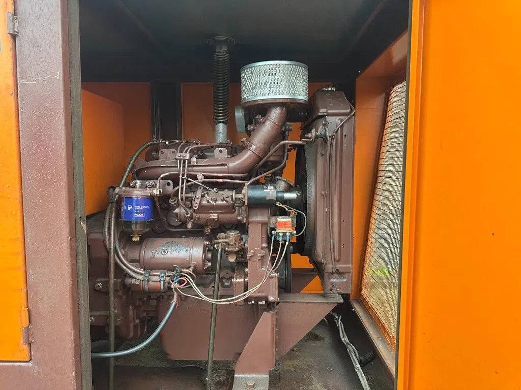 Notstromaggregat типа Iveco 8031 - I Leroy Somer 25 kVA Silent Mobiele generatorset 494 hour, Gebrauchtmaschine в VEEN (Фотография 8)