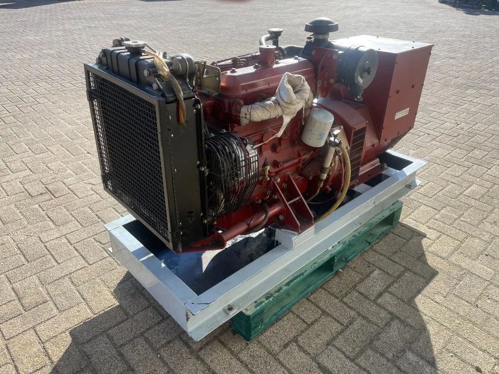 Notstromaggregat tipa Iveco 8041 I 06.55 A 500 - Stamford 50 kVA generatorset, Gebrauchtmaschine u VEEN (Slika 4)