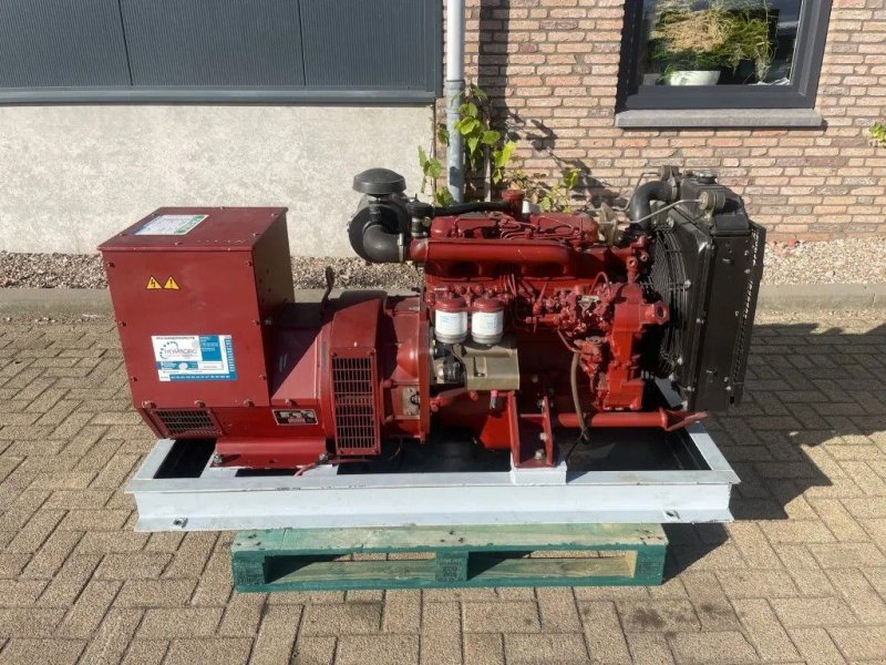 Notstromaggregat typu Iveco 8041 I 06.55 A 500 - Stamford 50 kVA generatorset, Gebrauchtmaschine v VEEN