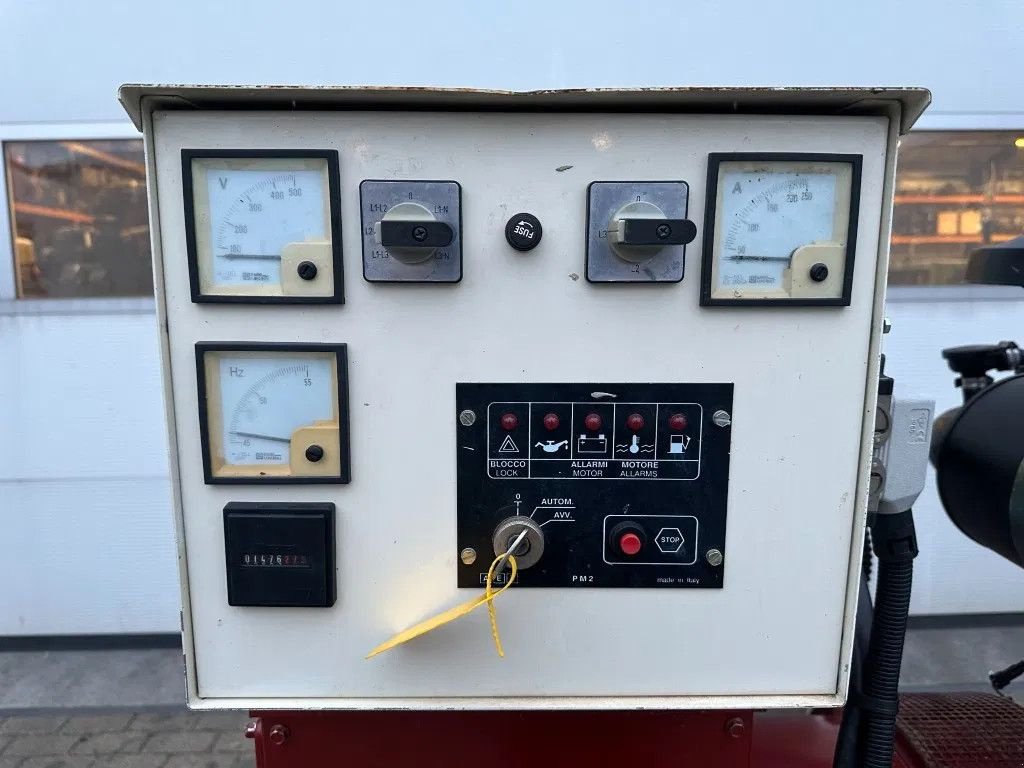 Notstromaggregat of the type Iveco 8061 SI 07.05 A 550 Marelli 100 kVA noodstroom generatorset, Gebrauchtmaschine in VEEN (Picture 7)