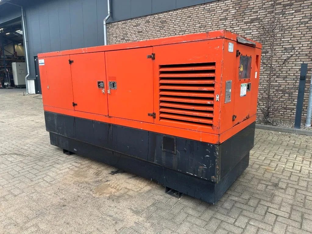 Notstromaggregat del tipo Iveco 8361 SRI 26.07 Mecc Alte Spa 210 kVA Silent generatorset, Gebrauchtmaschine In VEEN (Immagine 4)