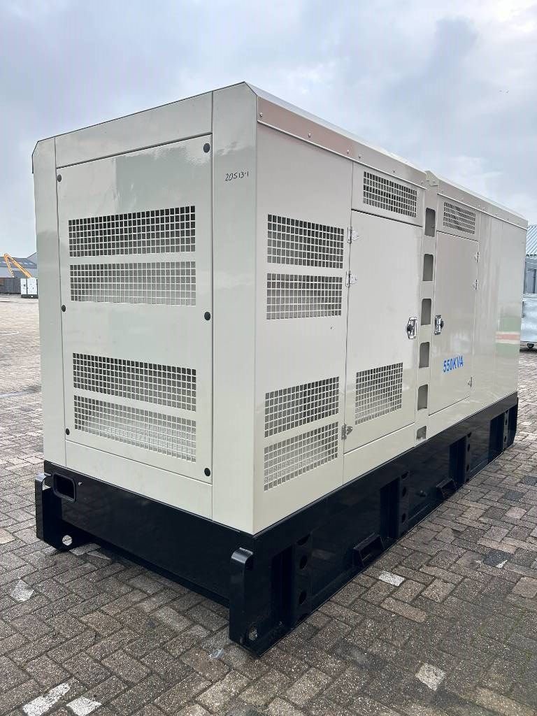 Notstromaggregat del tipo Iveco CR13TE7W - 550 kVA Generator - DPX-20513, Neumaschine In Oudenbosch (Immagine 3)